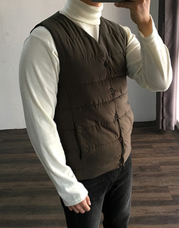Thinsulate v-neck vest